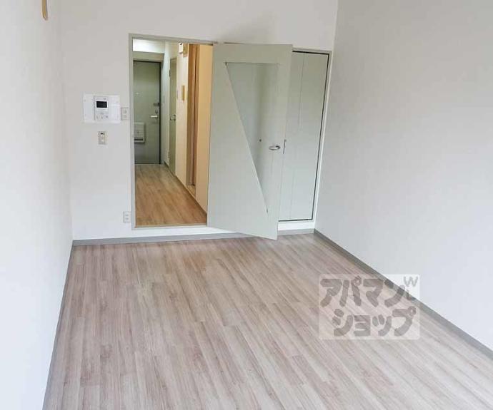 【フレーヴァー西京極】間取