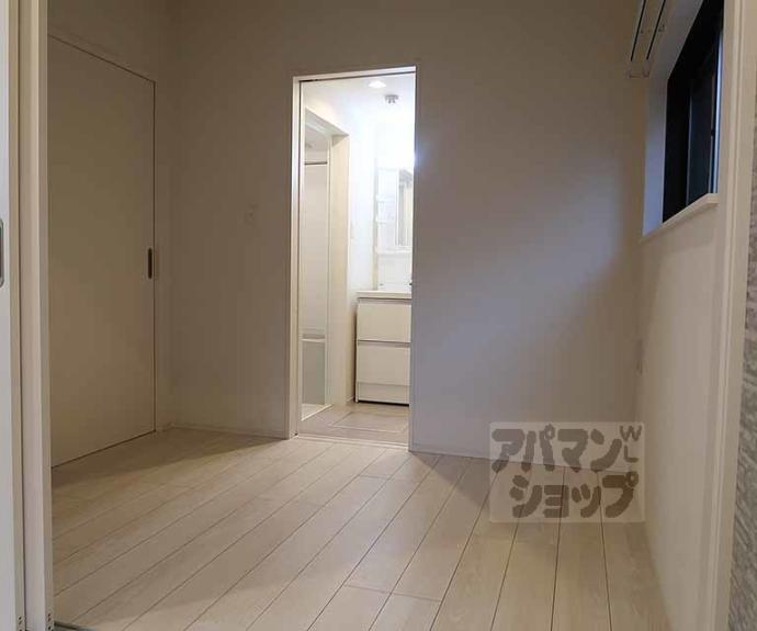 【Ｗａｒｈｏｌ京都】間取