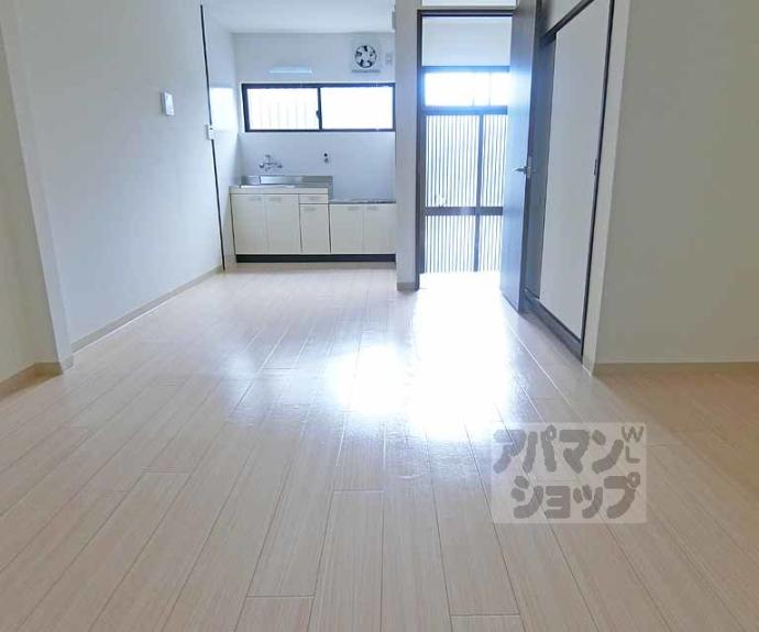 【西京極前田町４－２３貸家】間取