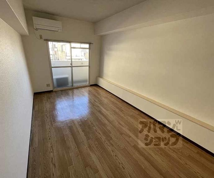 【ソワクレール伊吹】間取