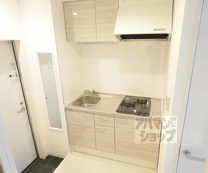 【エントランスライフ同志社西】間取