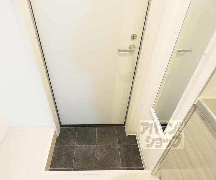 【エントランスライフ同志社西】間取