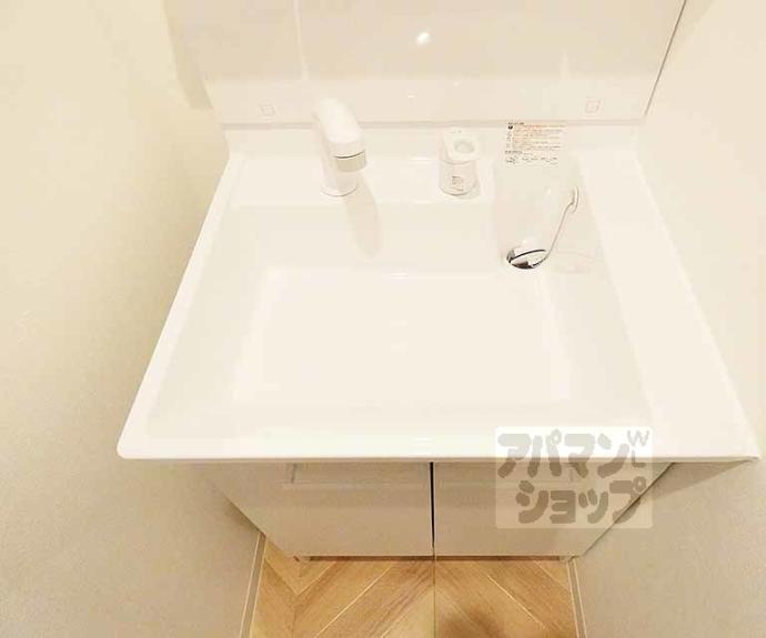 【エントランスライフ同志社西】間取