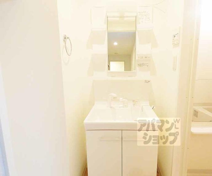 【エントランスライフ同志社西】間取