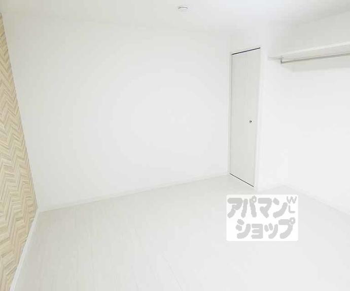 【エントランスライフ同志社西】間取