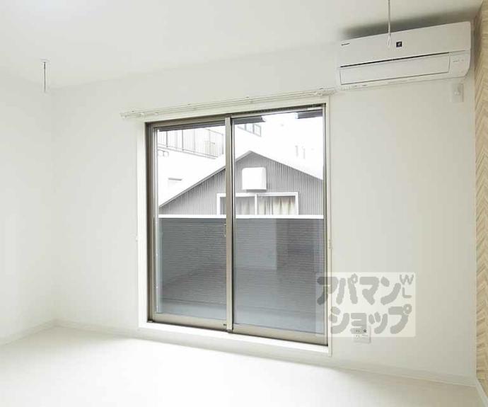 【エントランスライフ同志社西】間取