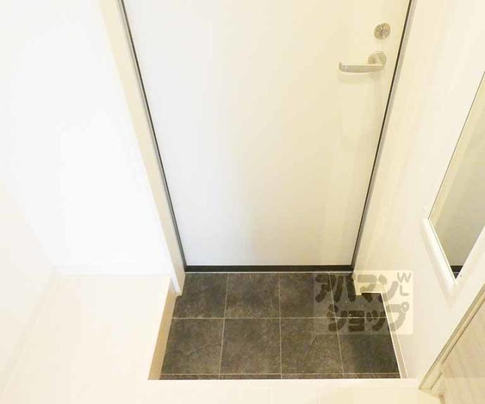 【エントランスライフ同志社西】間取