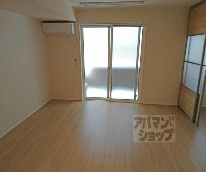 【Ｙ’ｓ　ｒｏｏｍ伏見板橋】間取