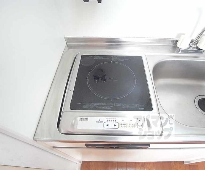 【ベルファム西院】間取