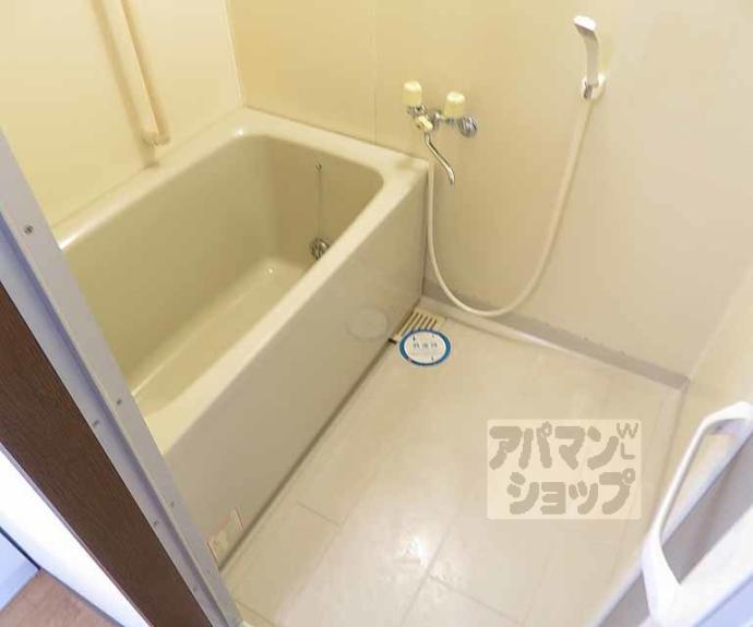 【カーセン２２】間取