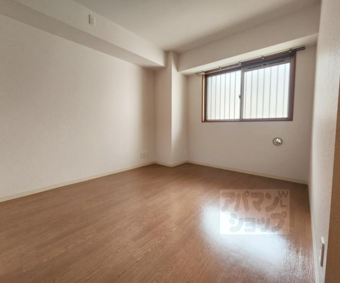 【リージョン御池】間取