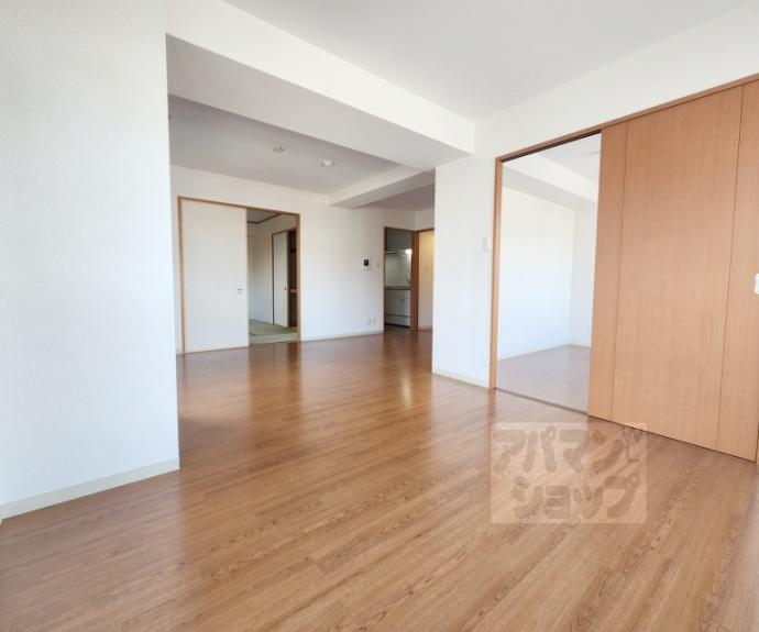 【リージョン御池】間取