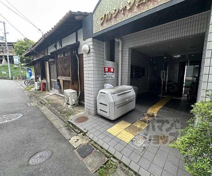 【プルシャン西京極】間取