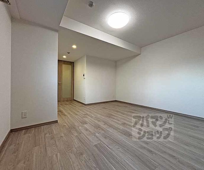 【ベラジオ雅び京都三条通】間取