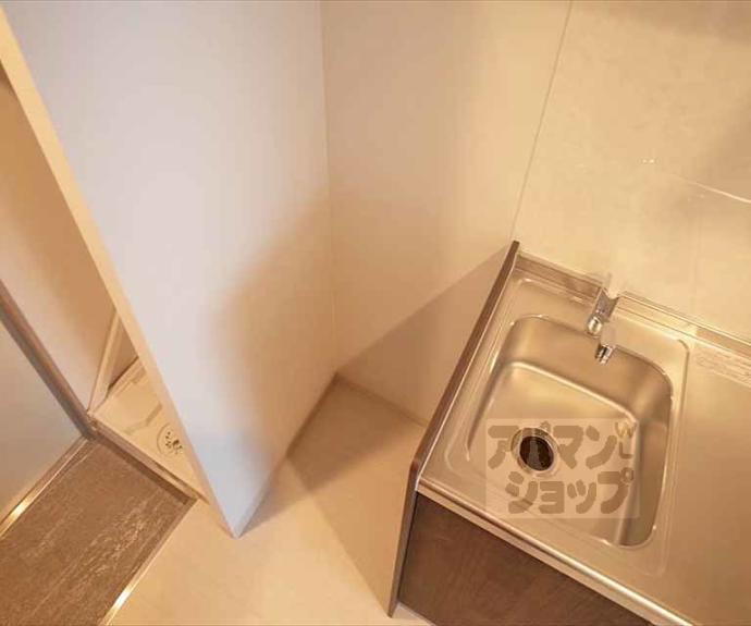 【クオリエ京大前】間取