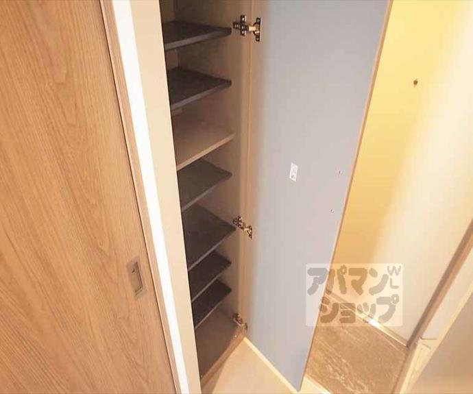 【クオリエ京大前】間取