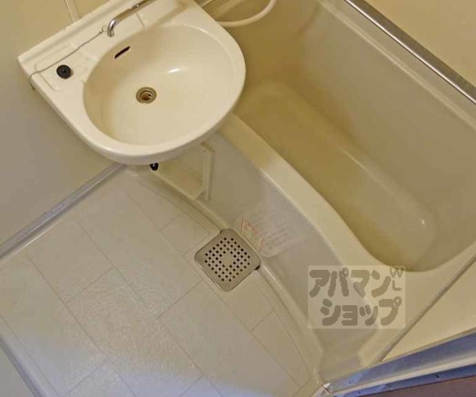 【ローズハイツ桂】間取