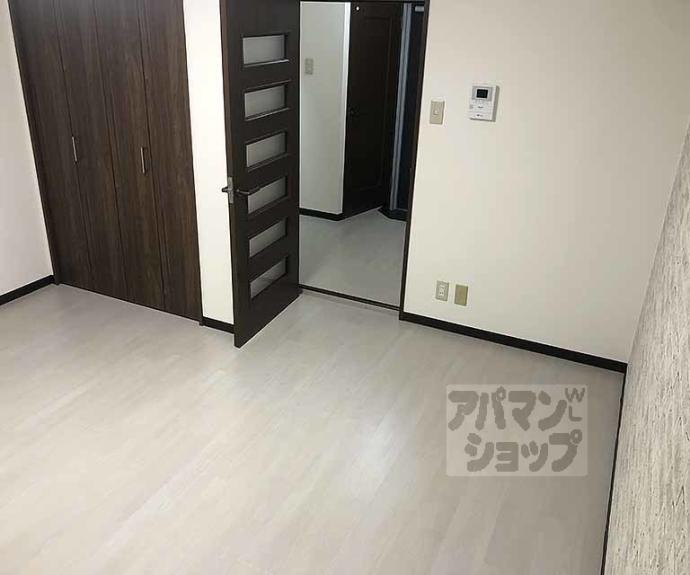 【ローズハイツ桂】間取