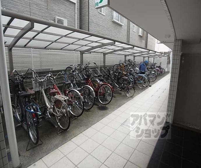 【カーサフィオーレ桂】間取