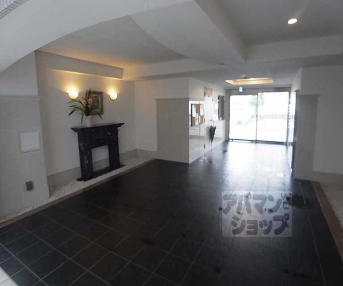 【カーサフィオーレ桂】間取