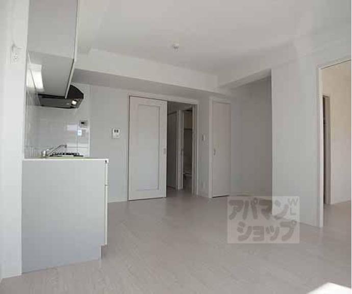 【カーサフィオーレ桂】間取