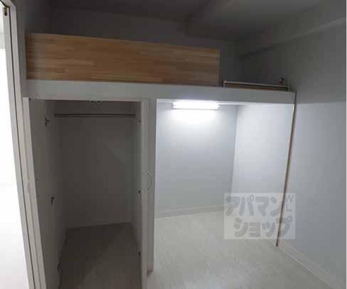 【カーサフィオーレ桂】間取