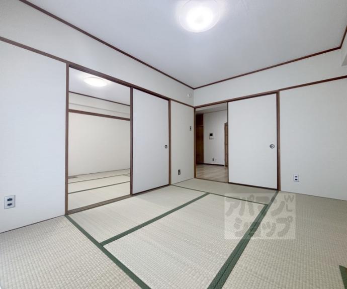 【デラシオン御室】間取