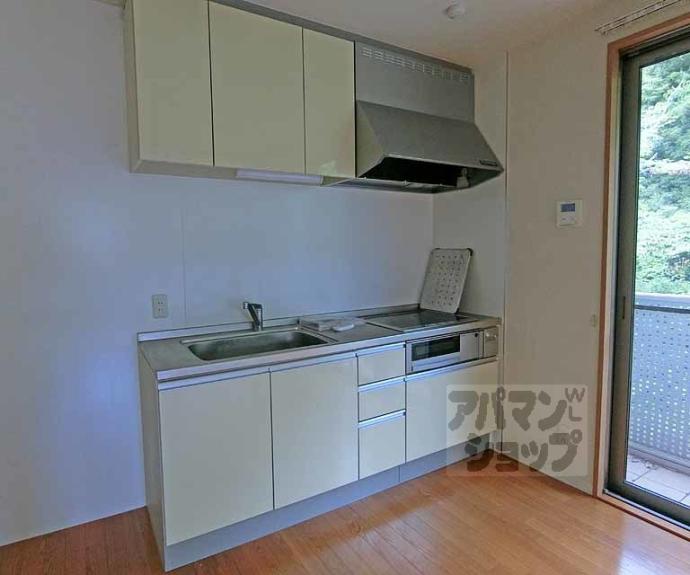 【ベルコリーヌ千庄】間取