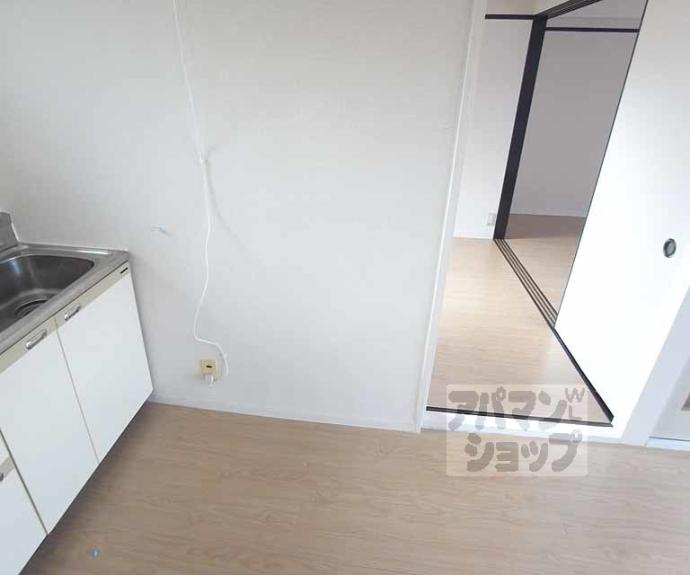 【ウエストハイマンション西院】間取