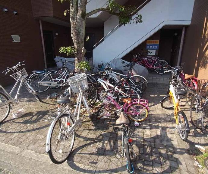 【ラ・レガシオン】間取