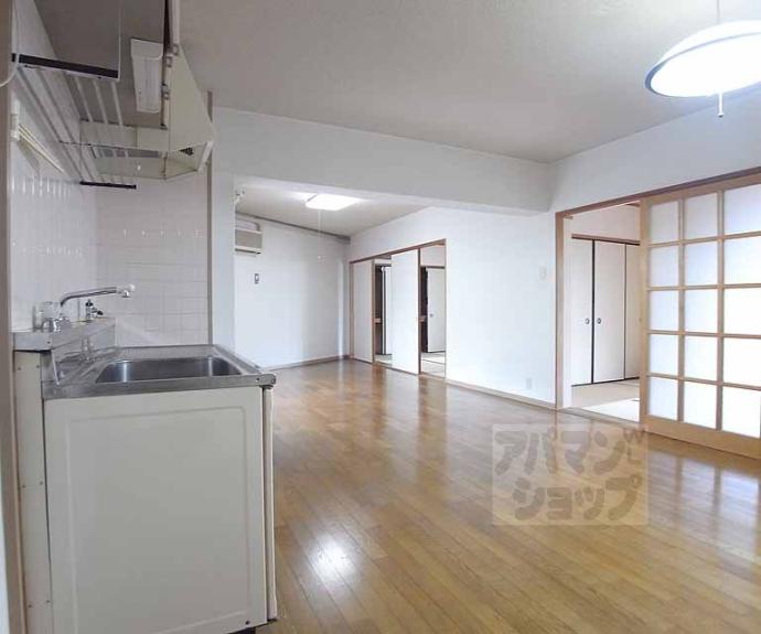 【ラ・レガシオン】間取