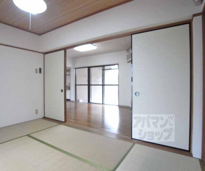 【ラ・レガシオン】間取