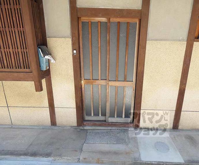 【五辻町貸家58-28】間取