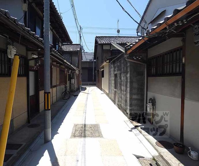 【五辻町貸家58-28】間取