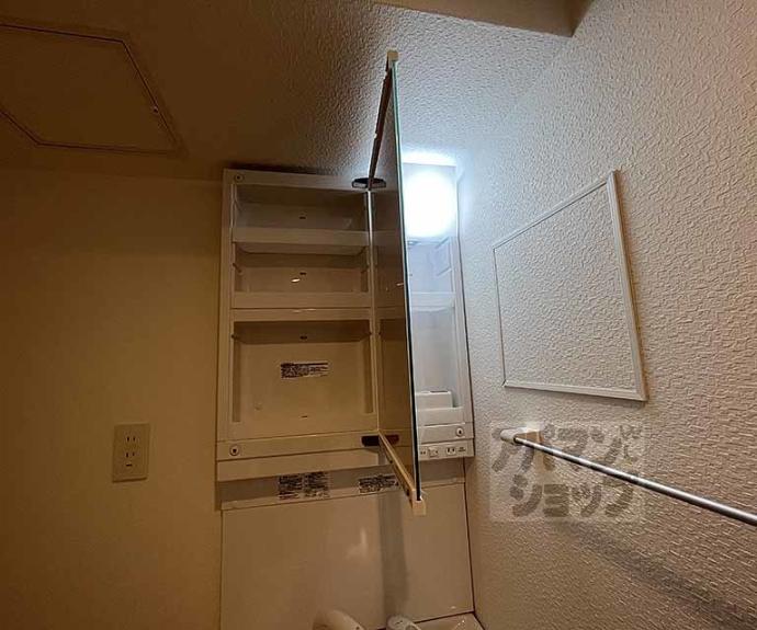 【クリスタルガーデン】間取