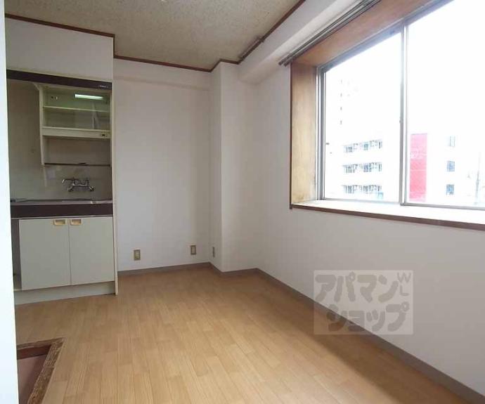 【シャピタン六角】間取