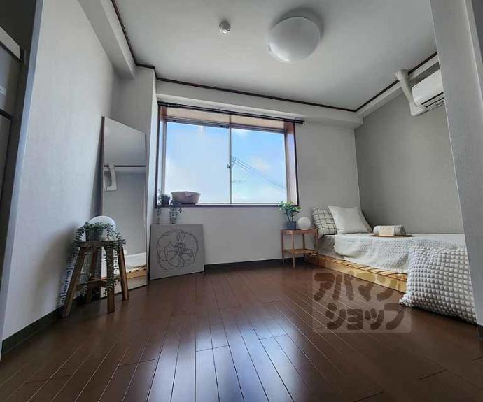 【シャピタン六角】間取