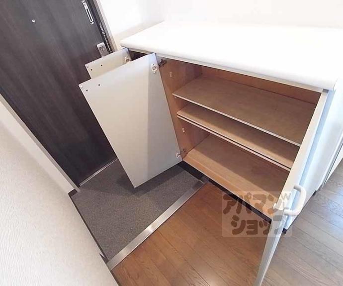 【ランブラス嵯峨】間取