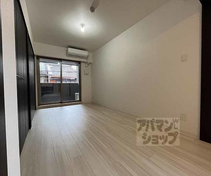 【フォレスト油小路四条】間取