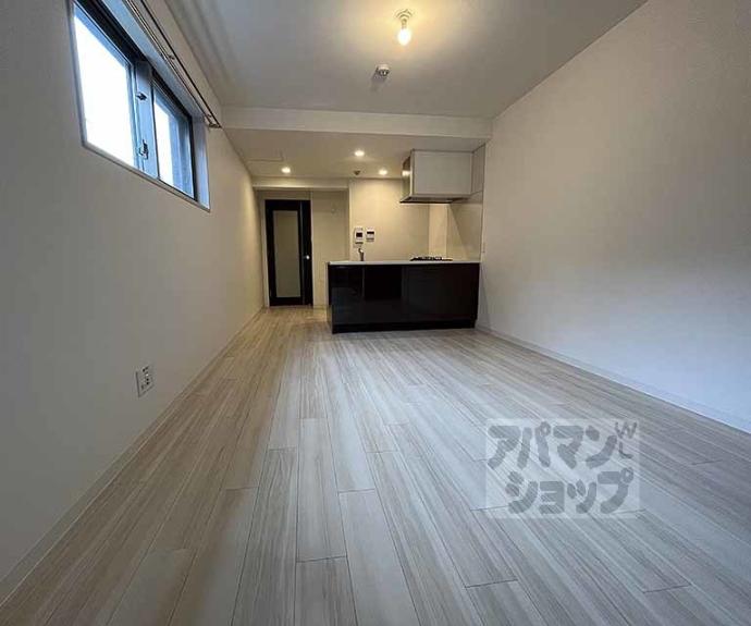 【フォレスト油小路四条】間取