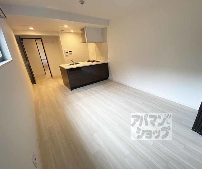 【フォレスト油小路四条】間取