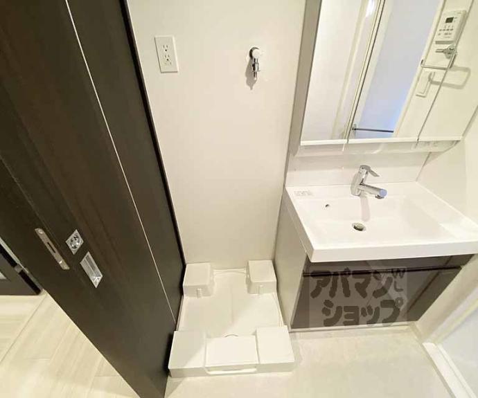 【フォレスト油小路四条】間取