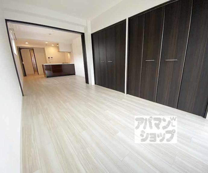 【フォレスト油小路四条】間取