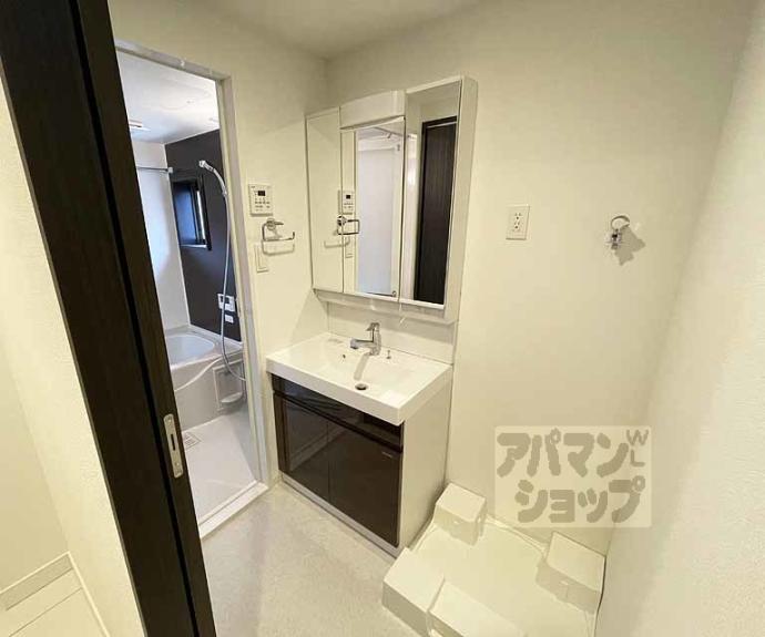 【フォレスト油小路四条】間取