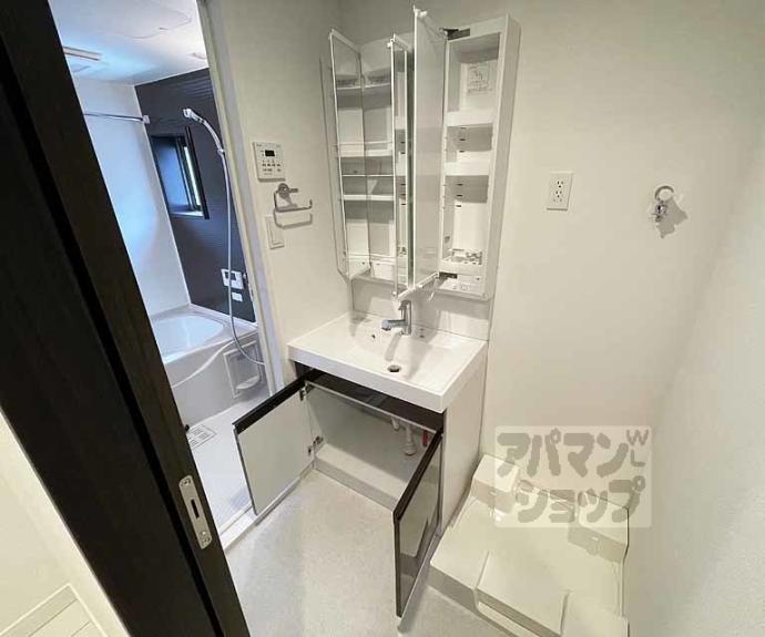 【フォレスト油小路四条】間取