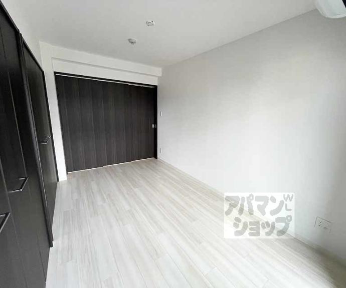 【フォレスト油小路四条】間取