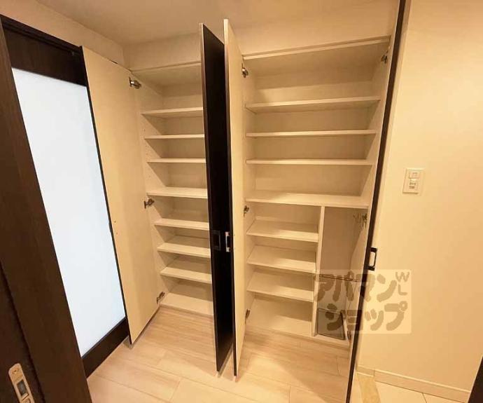 【フォレスト油小路四条】間取