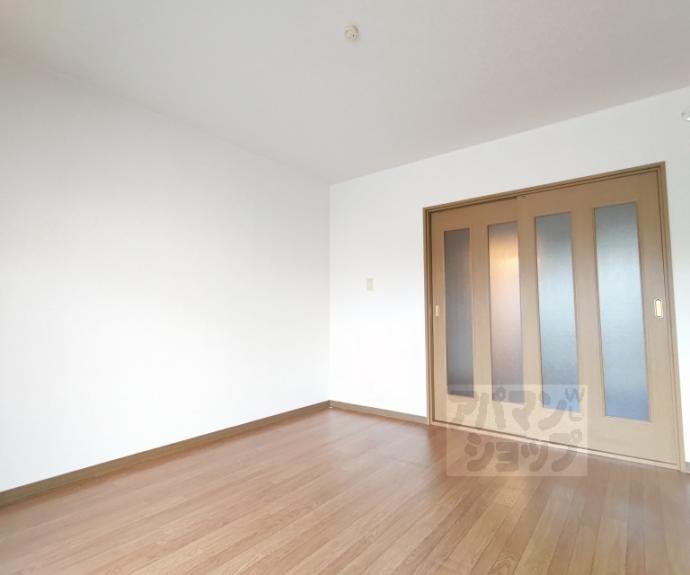 【リ・ミラリオ】