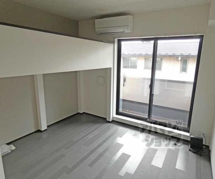 【ネクスフィーダ二軒茶屋】間取