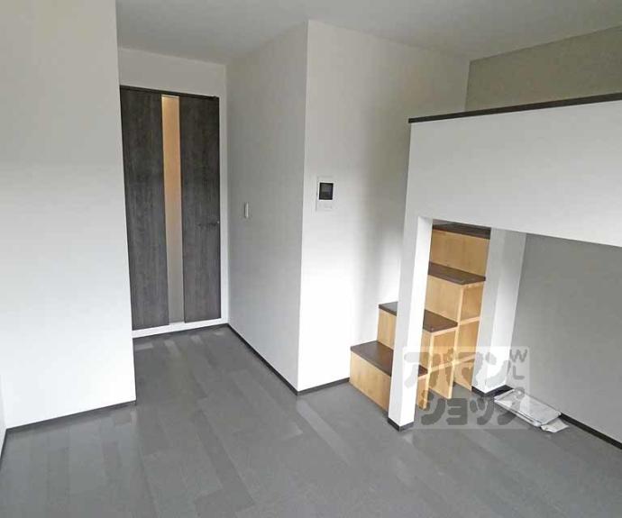 【ネクスフィーダ二軒茶屋】間取